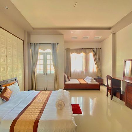 Phuc Hung 2 Hotel Rạch Giá Eksteriør bilde