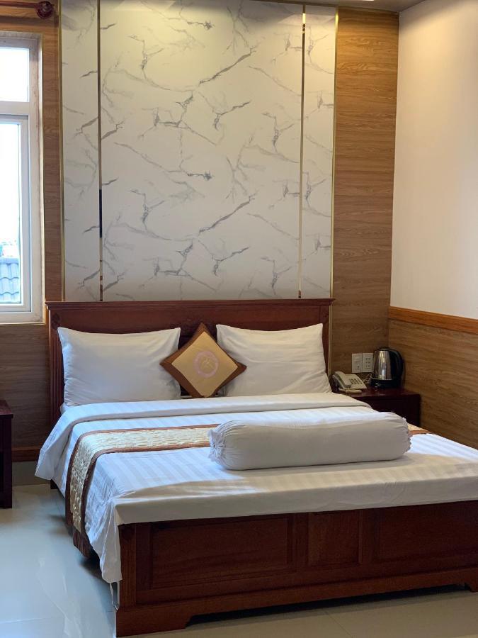 Phuc Hung 2 Hotel Rạch Giá Eksteriør bilde