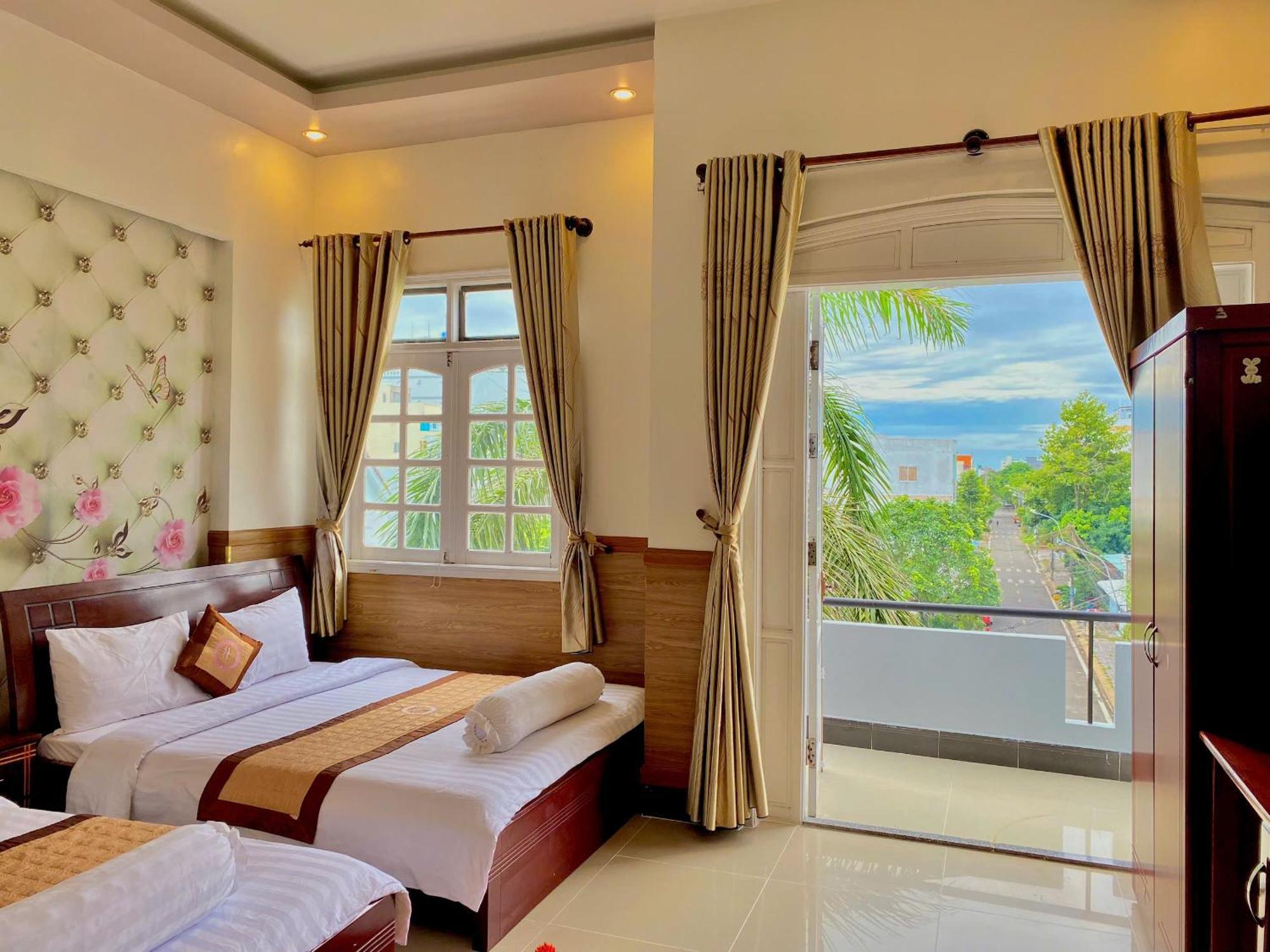 Phuc Hung 2 Hotel Rạch Giá Eksteriør bilde