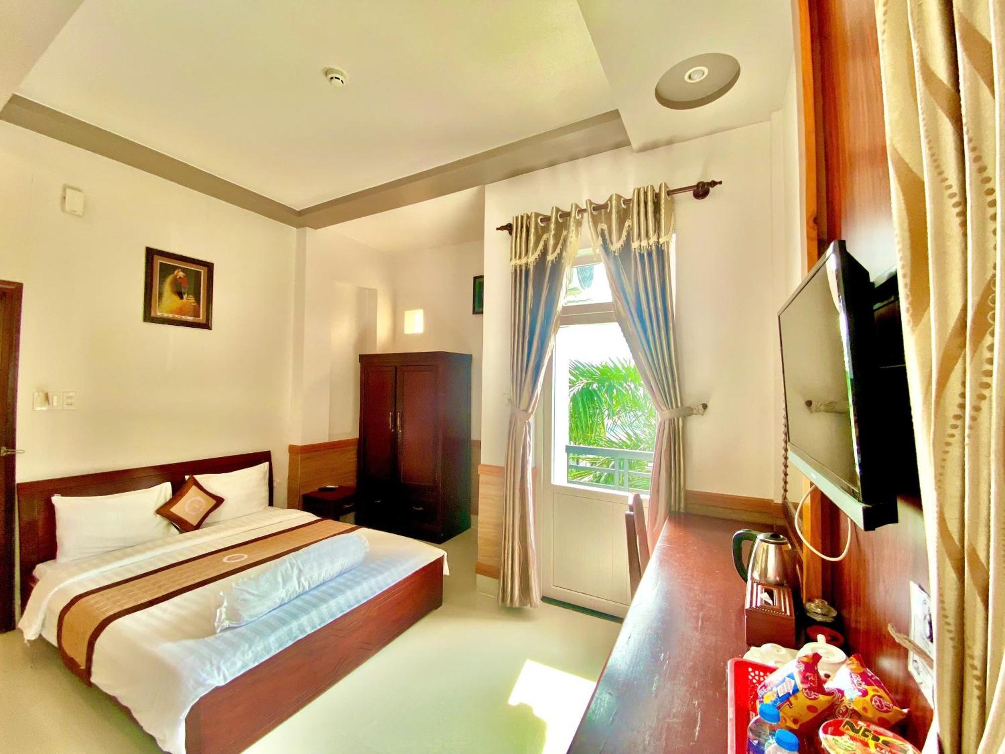 Phuc Hung 2 Hotel Rạch Giá Eksteriør bilde