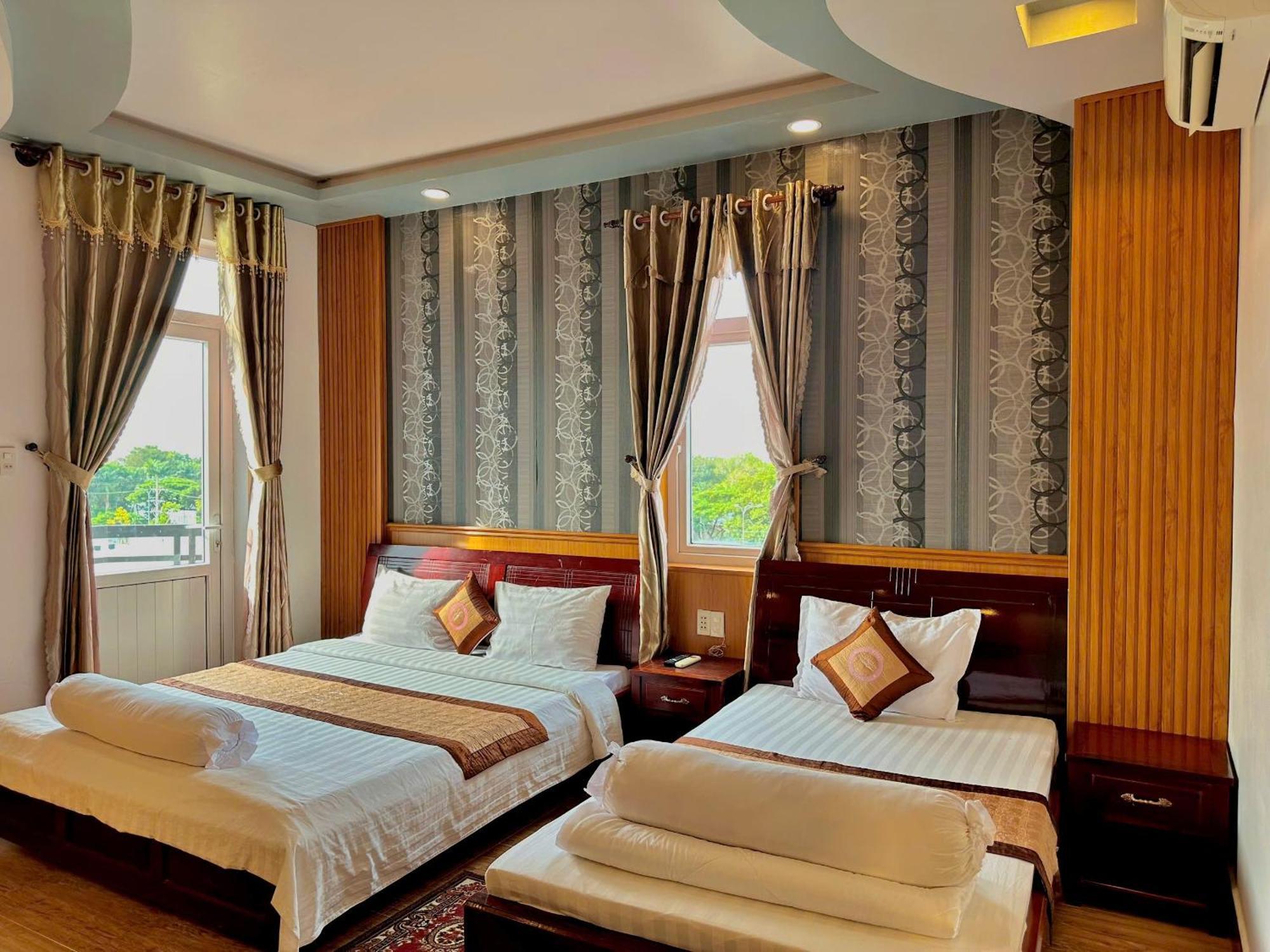 Phuc Hung 2 Hotel Rạch Giá Eksteriør bilde